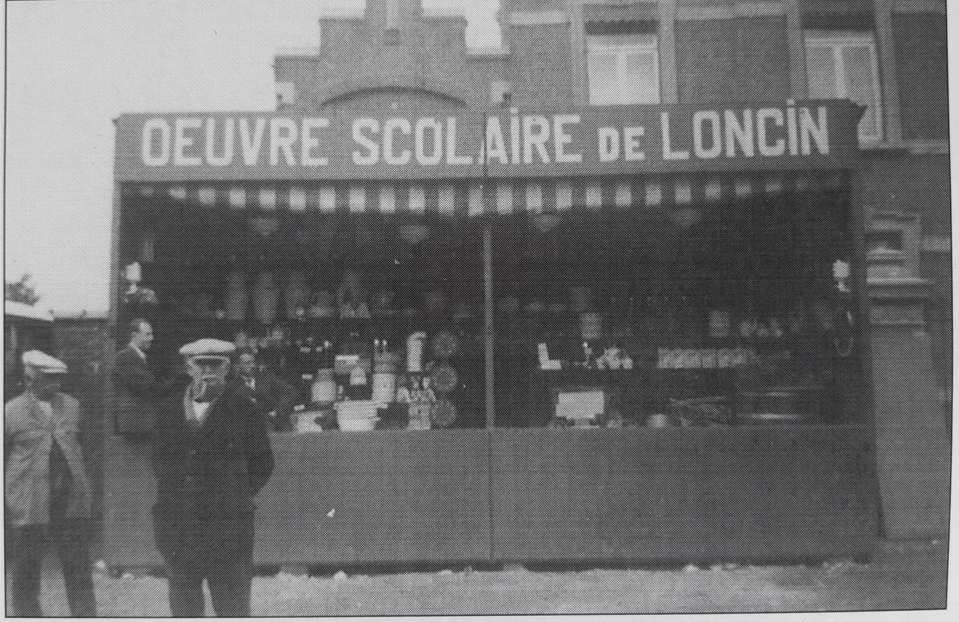 Oeuvre scolaire Loncin 2.jpg