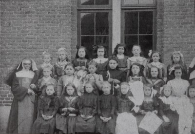 École libre des Sœurs de Marie à Xhendremael - 1912