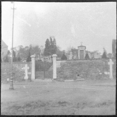 Entrée du cimetière de Loncin (rue de Jemeppe) en 1913