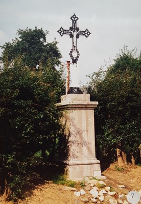 Le Christ en croix - ALLEUR