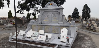 Monument aux victimes des deux guerres au ximetière de l'Égalité - ANS