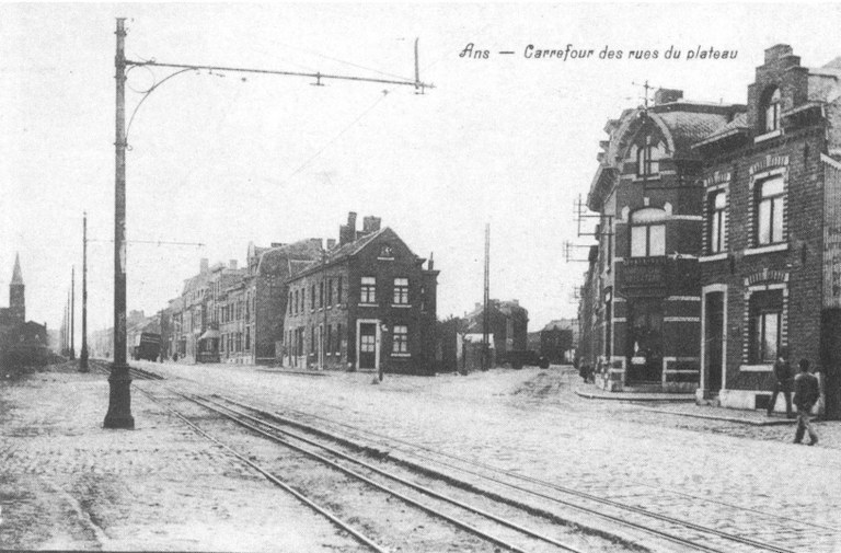 Carrefour des rues du Plateau